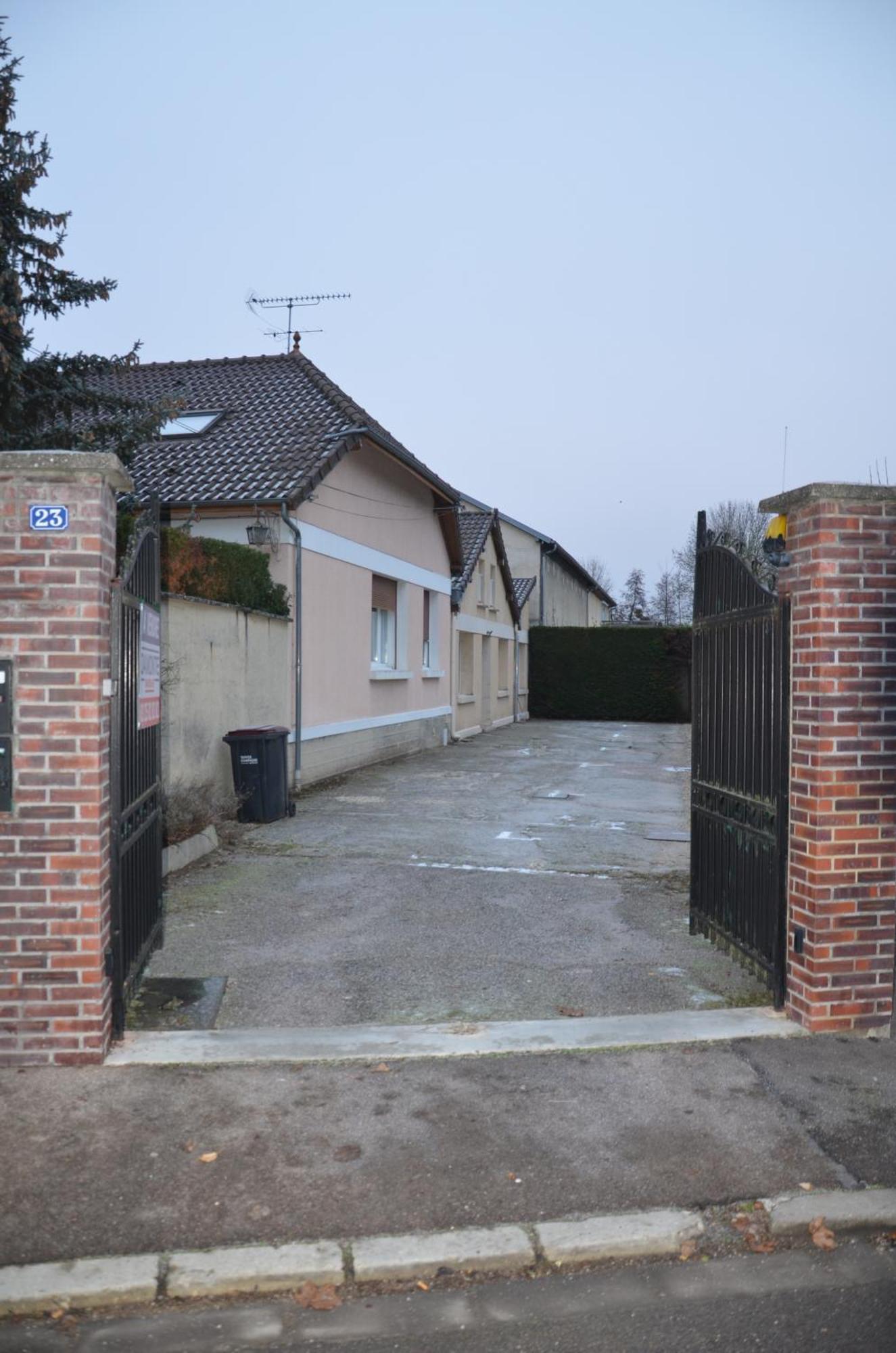 Le Cocon Troyen - 6-8P - 2 Parking Gratuits Apartment Troyes Exterior foto