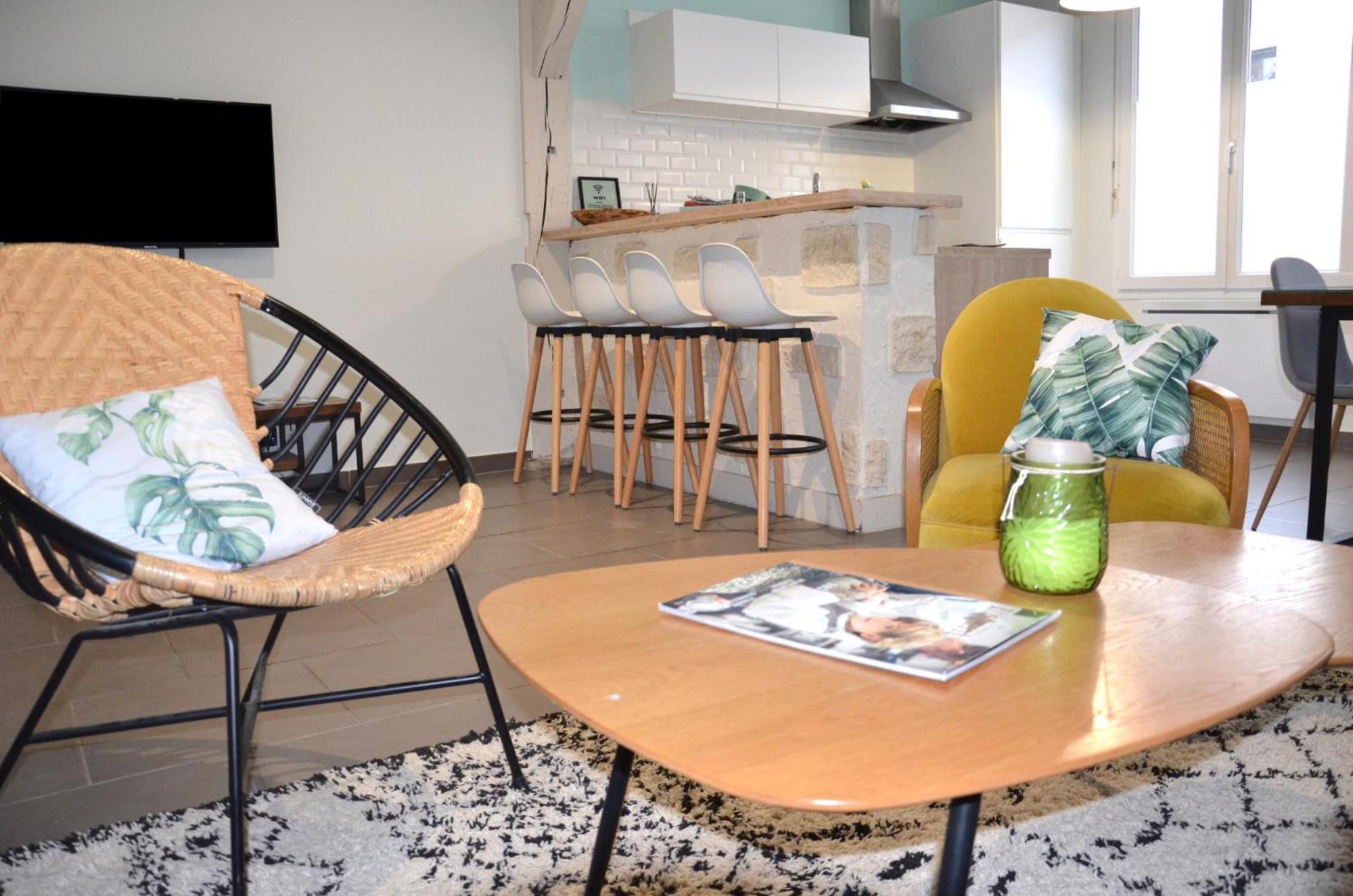 Le Cocon Troyen - 6-8P - 2 Parking Gratuits Apartment Troyes Exterior foto